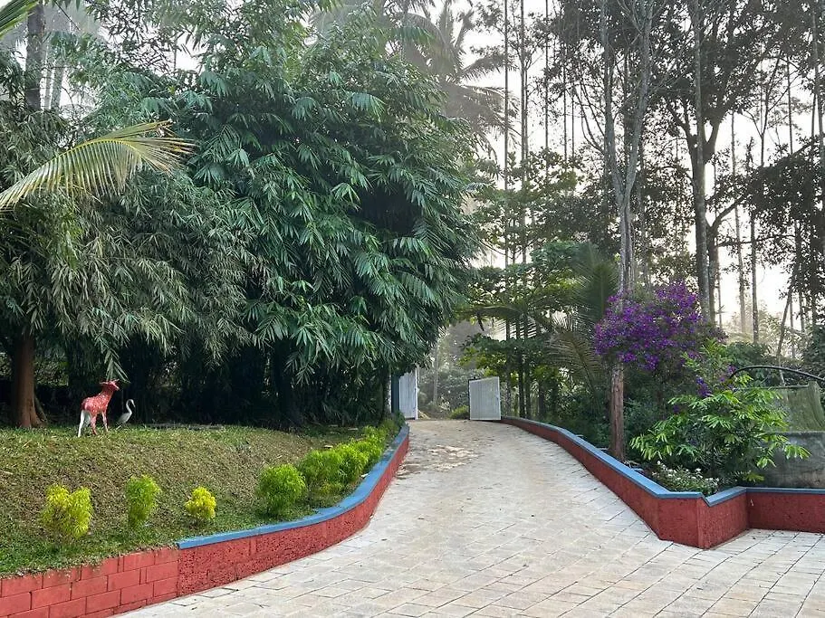 Batheri Exuberance Villa הודו